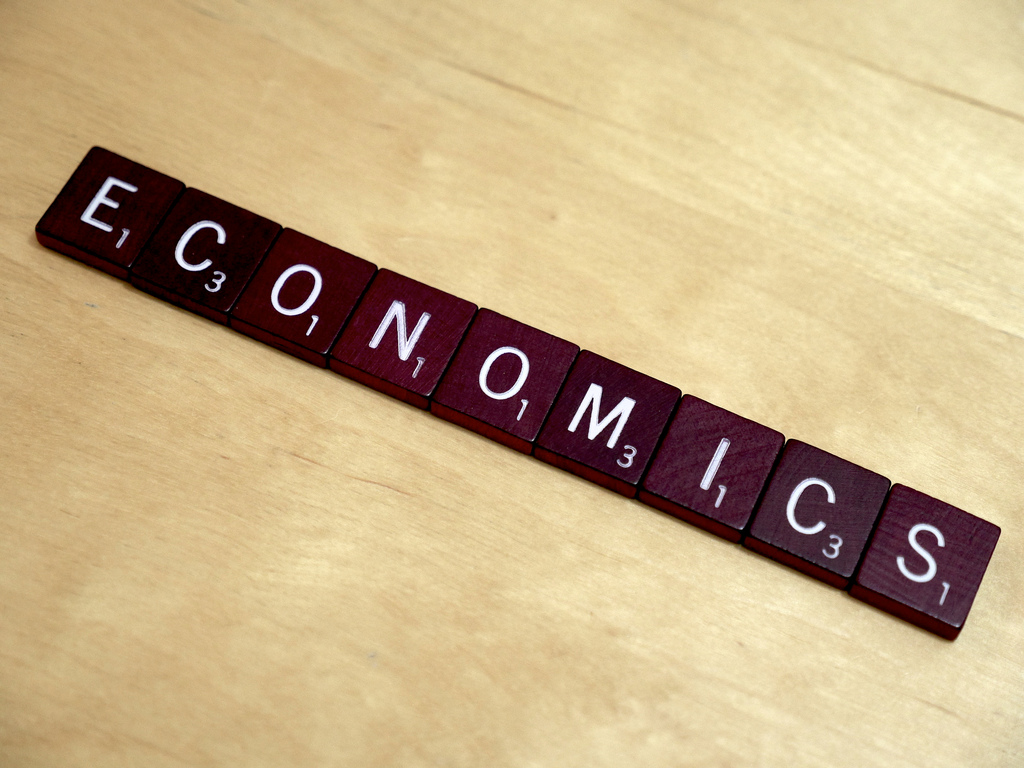 Principles of Economics I, Photo: Lending Memo